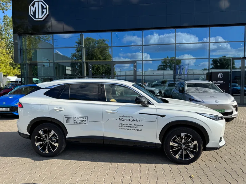 MG HS Hybrid+ Exclusive 2025 – zdjęcie 7 z 15