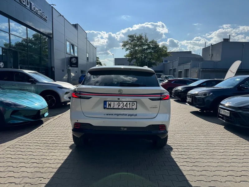 MG HS Hybrid+ Exclusive 2025 – zdjęcie 6 z 15