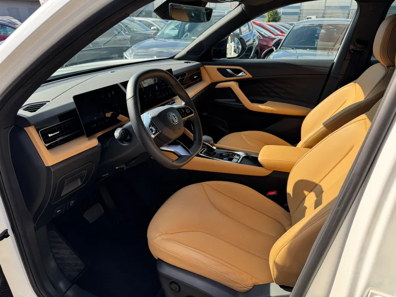 MG HS Hybrid+ Exclusive 2025 – zdjęcie 15 z 15