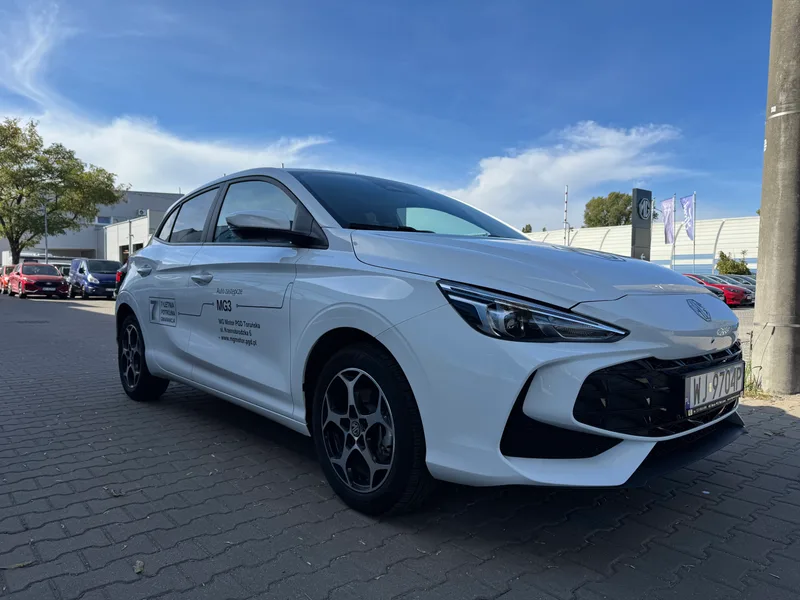 MG MG3 1.5 HEV+ Exclusive 2025 – zdjęcie 3 z 15