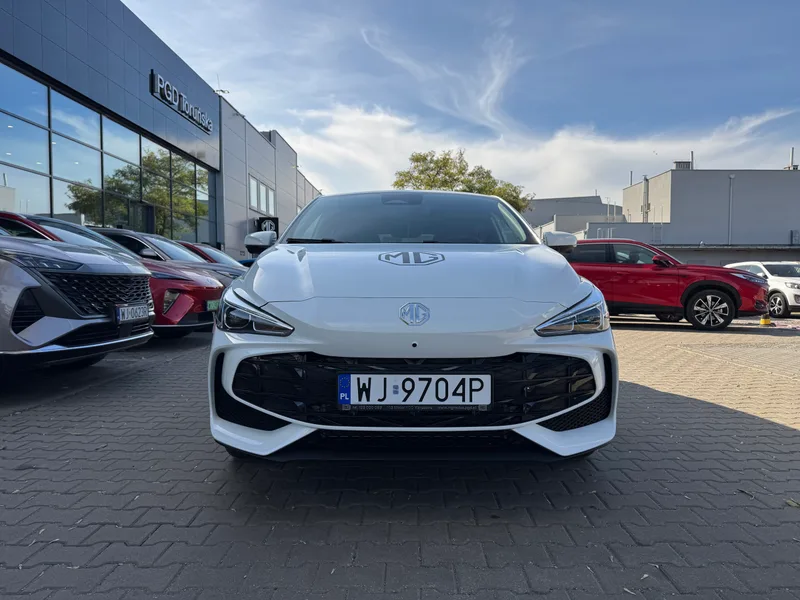 MG MG3 1.5 HEV+ Exclusive 2025 – zdjęcie 11 z 15