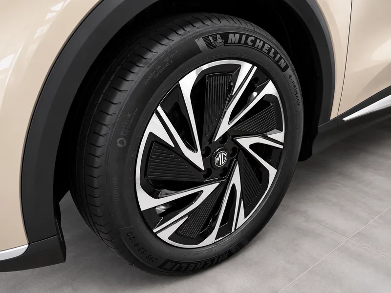 MG S6 EXCLUSIVE RWD 77 kWh 244 KM 2026 – zdjęcie 6 z 15