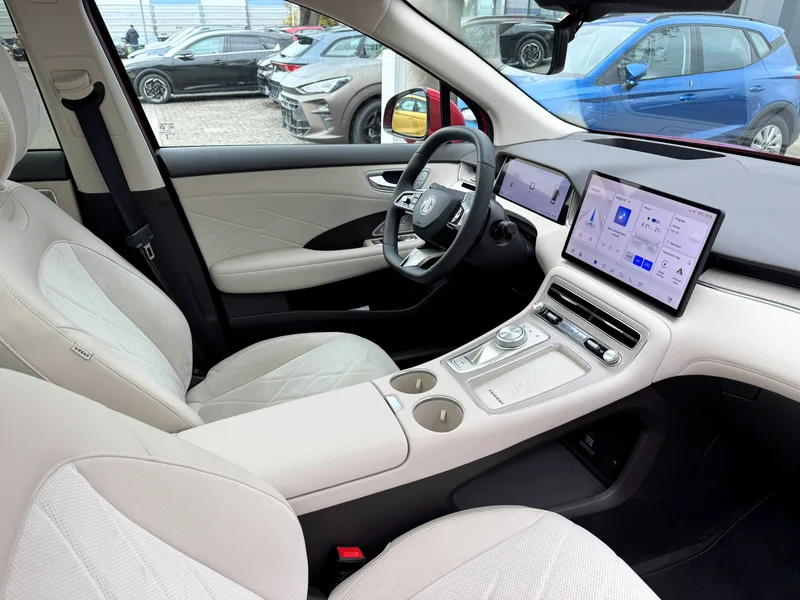 MG MGS6 EV Exclusive AWD 77kWh 2026 – zdjęcie 12 z 15