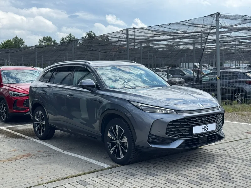 MG HS Exclusive 1.5T 170 KM 2025 – zdjęcie 6 z 15