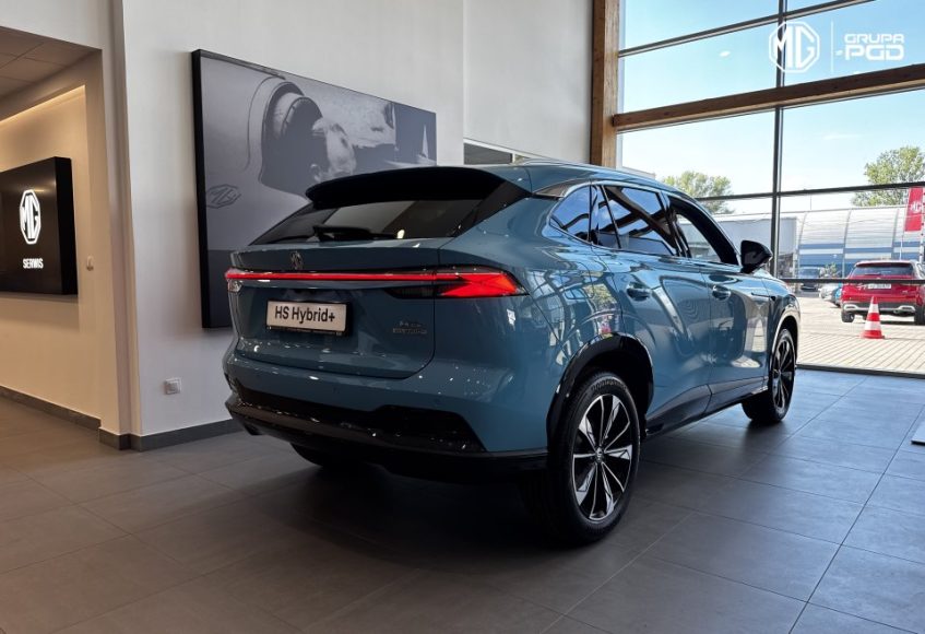 7222 mg hs hybrid hev 2025 excite wyprzedaz rocznika 1 5t automat mg motor pgd krakow
